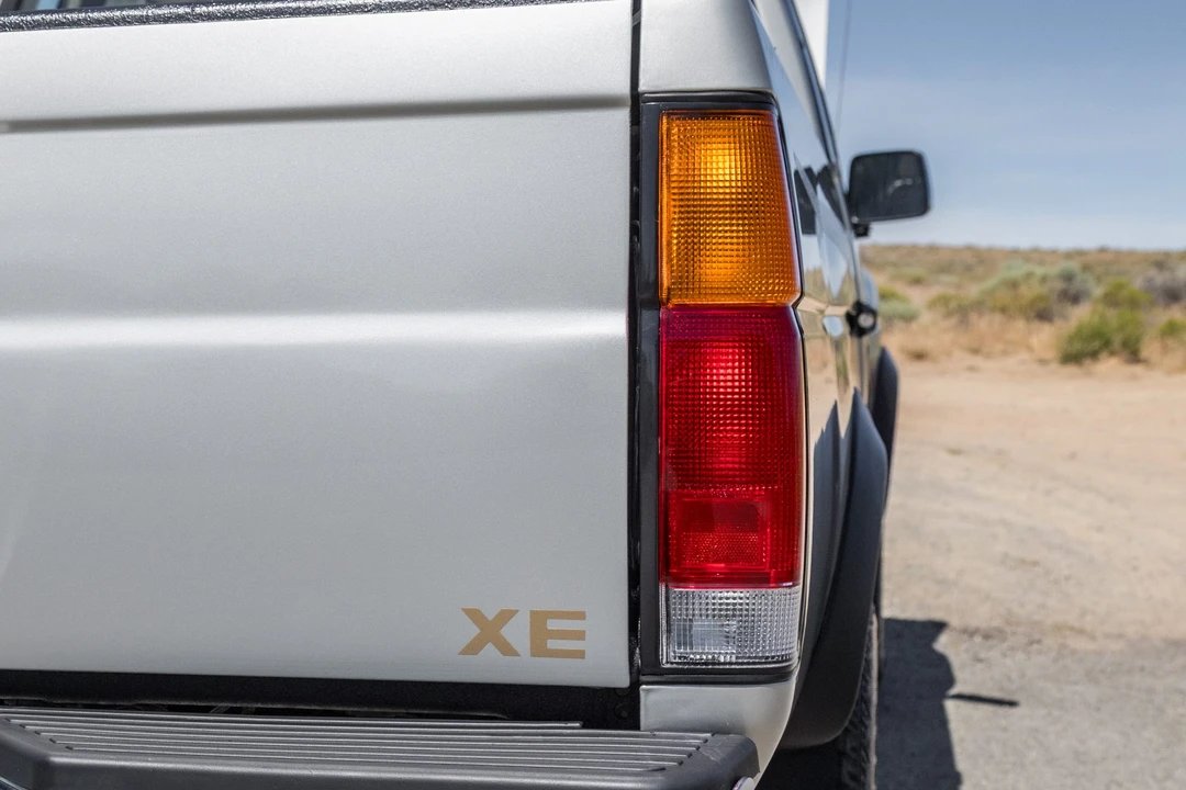 1997 Nissan Frontier 1st Gen - Image 17 of 31