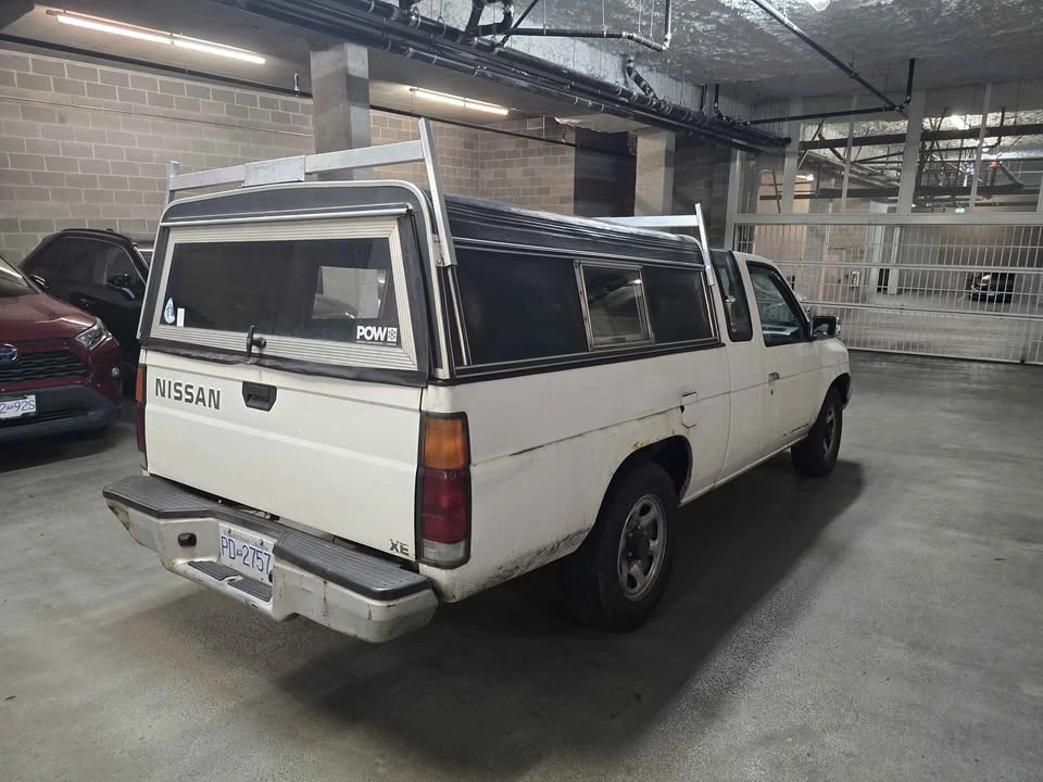 1997 Nissan Frontier 1st Gen - Image 4 of 9