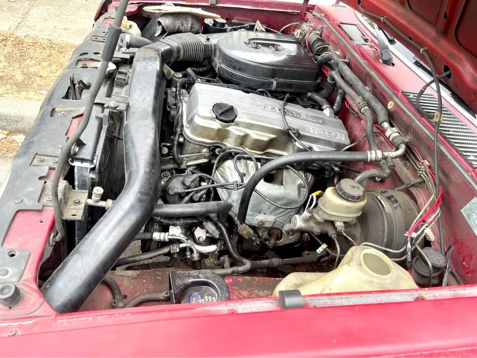 1997 Nissan Frontier 1st Gen - Image 5 of 8