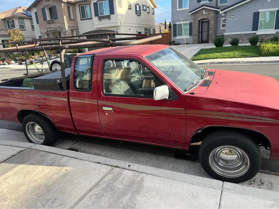 1997 Nissan Frontier 1st Gen - Image 3 of 9