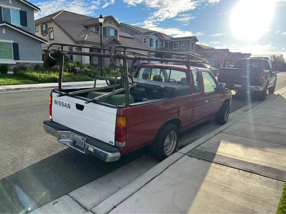 1997 Nissan Frontier 1st Gen - Image 4 of 9