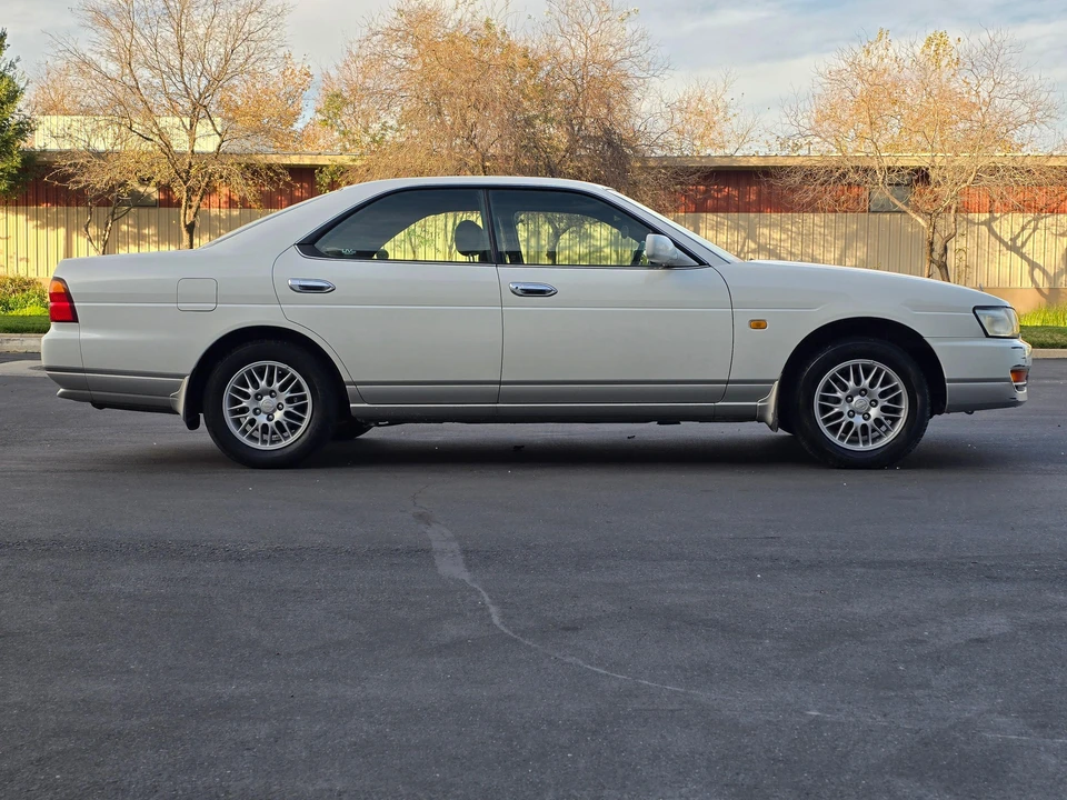 1997 Nissan Laurel 8th Gen - Image 22 of 31