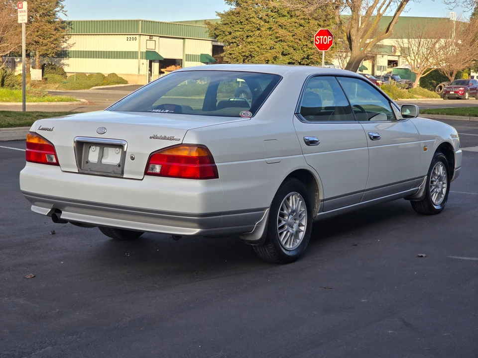 1997 Nissan Laurel 8th Gen - Image 20 of 31