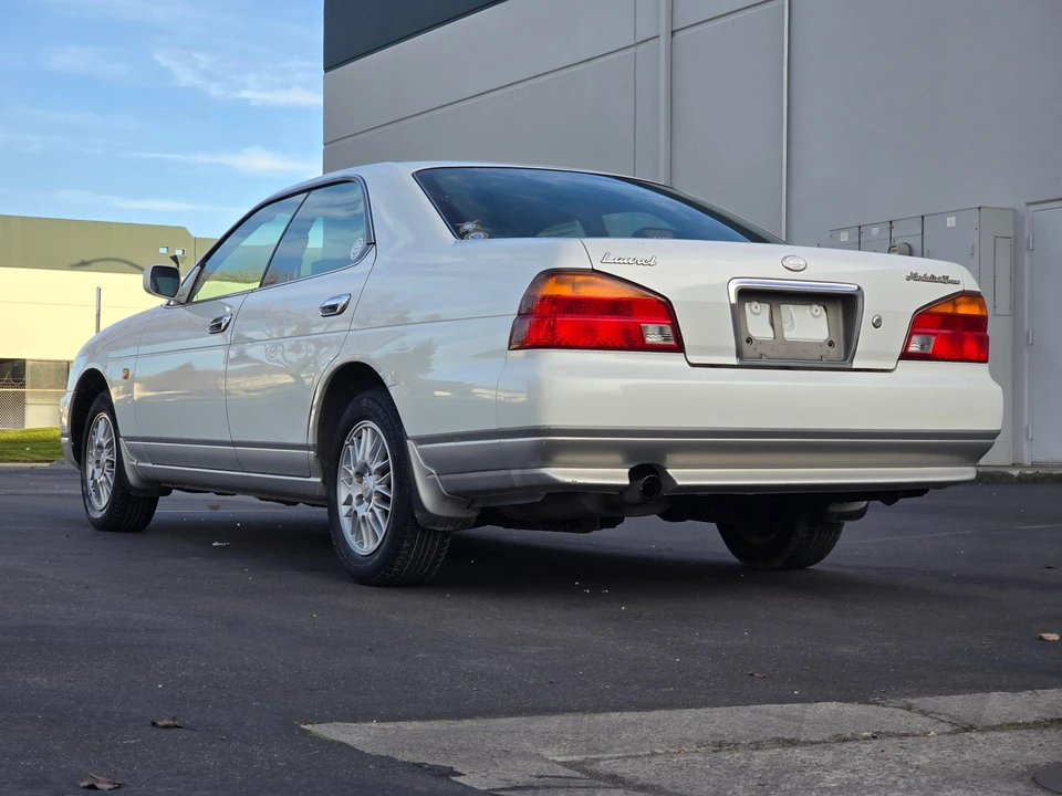 1997 Nissan Laurel 8th Gen - Image 14 of 31