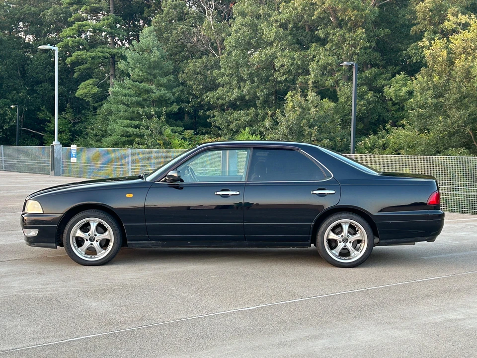 1997 Nissan Leopard 4th Gen - Image 11 of 31