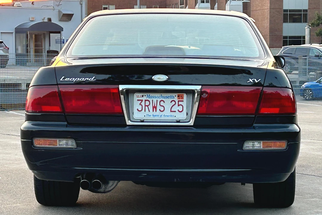 1997 Nissan Leopard 4th Gen - Image 5 of 31