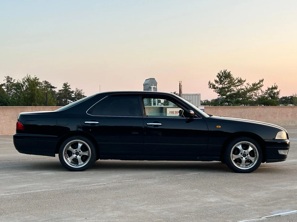 1997 Nissan Leopard 4th Gen - Image 22 of 31