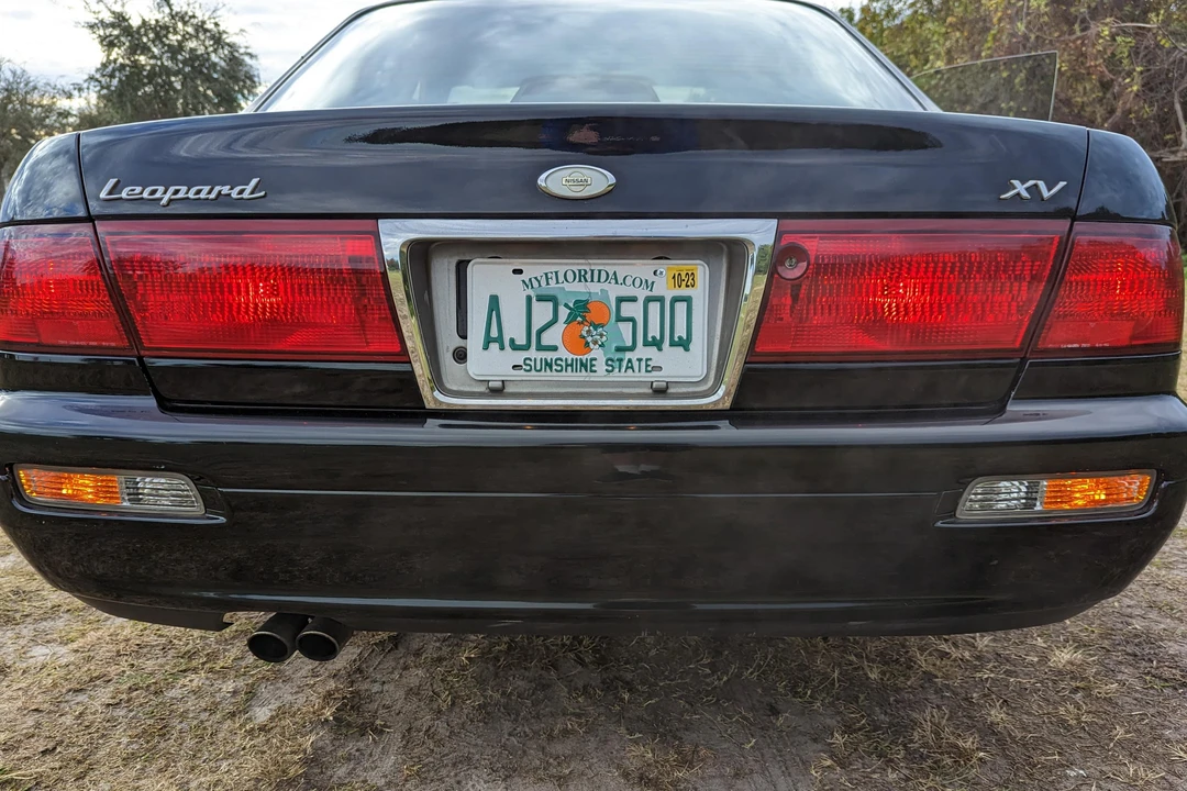 1997 Nissan Leopard 4th Gen - Image 9 of 31