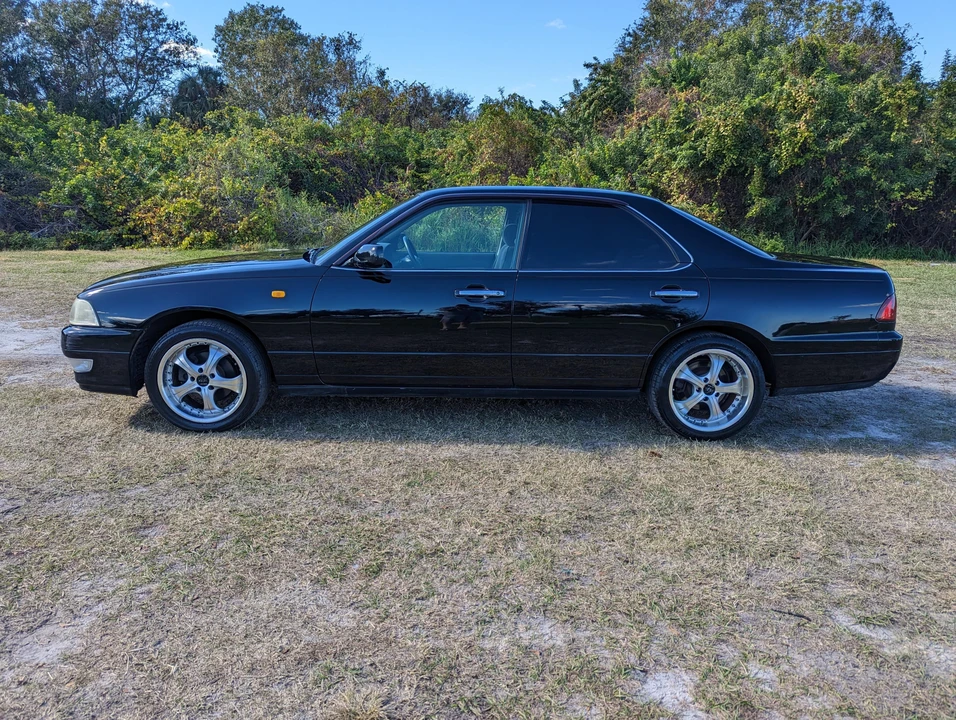 1997 Nissan Leopard 4th Gen - Image 7 of 31