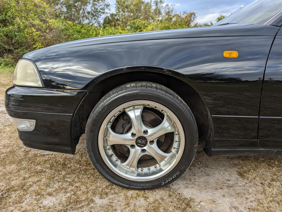 1997 Nissan Leopard 4th Gen - Image 26 of 31