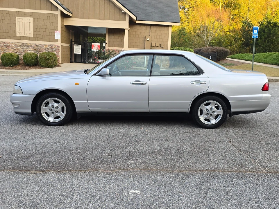 1997 Nissan Leopard 4th Gen - Image 6 of 31