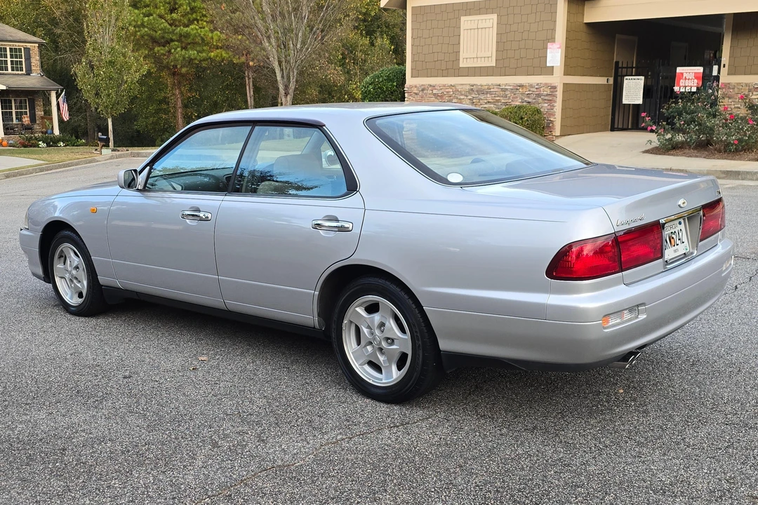 1997 Nissan Leopard 4th Gen - Image 4 of 31