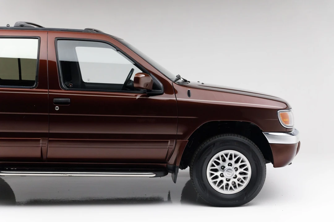 1997 Nissan Pathfinder 2nd Gen - Image 24 of 31