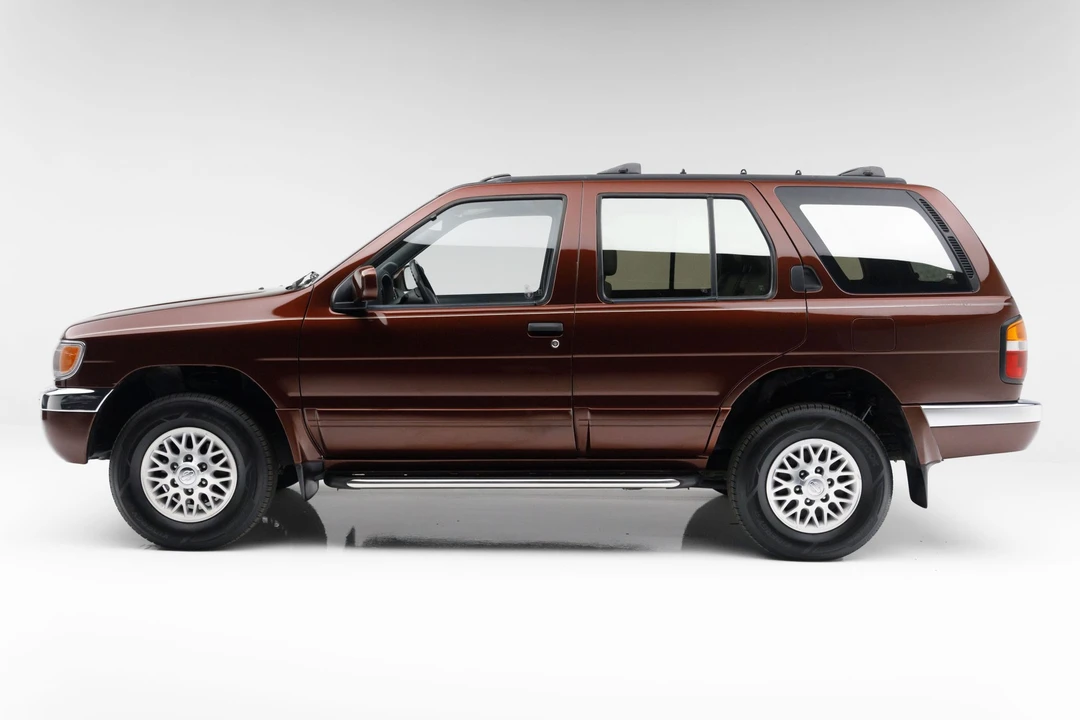 1997 Nissan Pathfinder 2nd Gen - Image 5 of 31