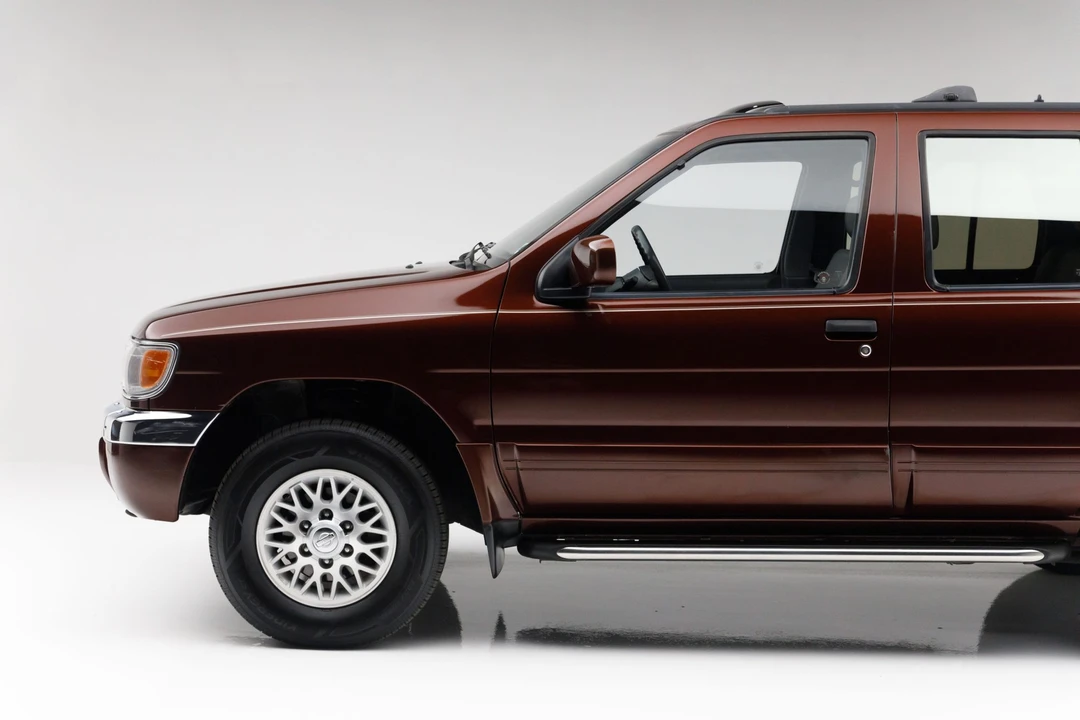1997 Nissan Pathfinder 2nd Gen - Image 15 of 31