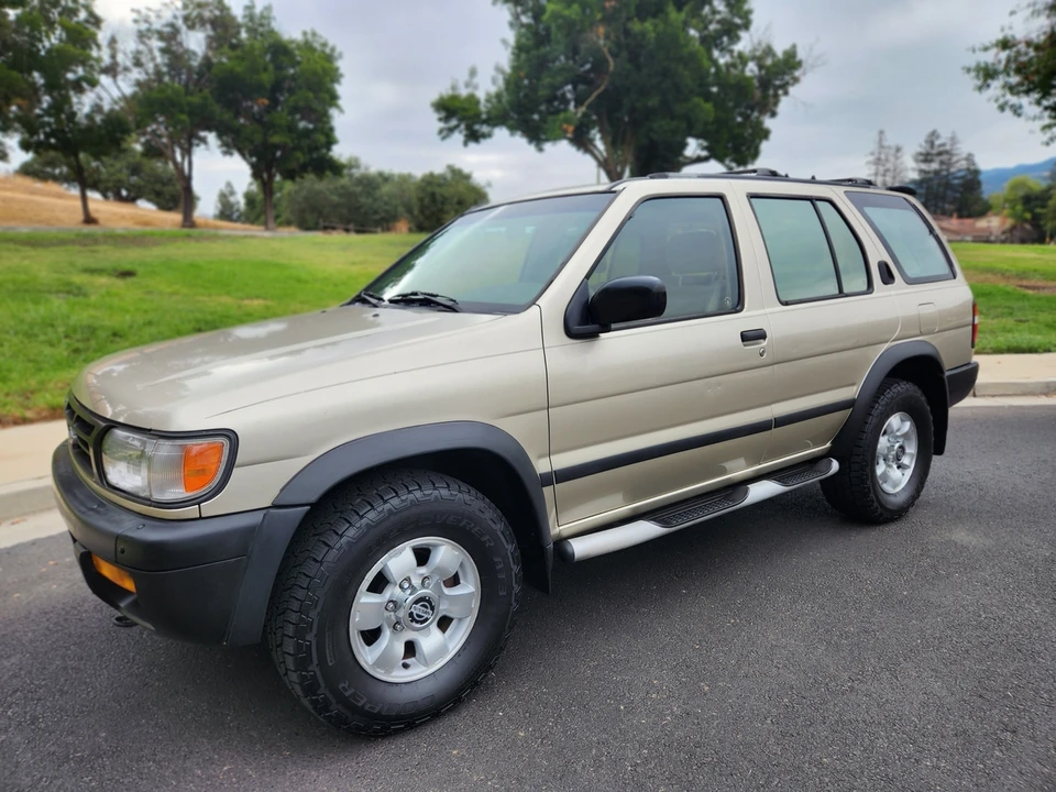 1997 Nissan Pathfinder 2nd Gen - Image 5 of 31