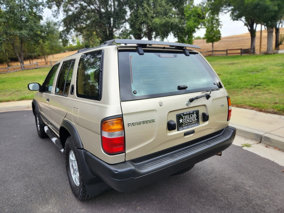 1997 Nissan Pathfinder 2nd Gen - Image 25 of 31