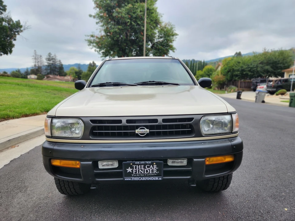 1997 Nissan Pathfinder 2nd Gen - Image 10 of 31