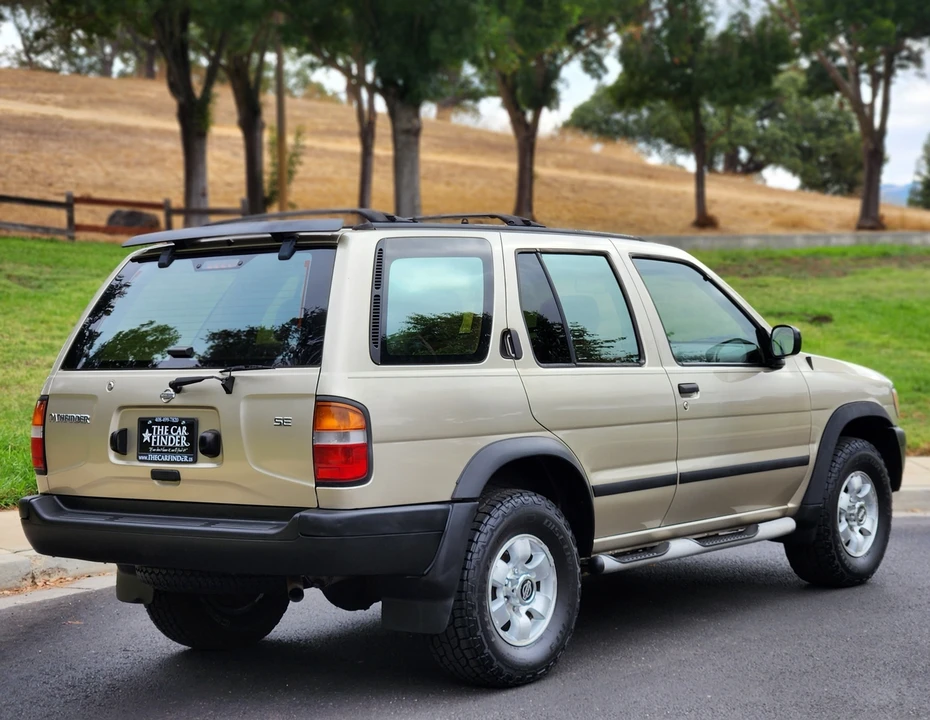 1997 Nissan Pathfinder 2nd Gen - Image 19 of 31