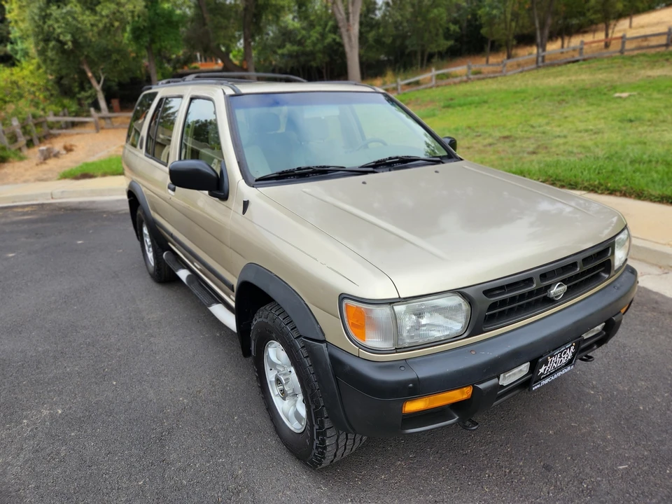 1997 Nissan Pathfinder 2nd Gen - Image 12 of 31
