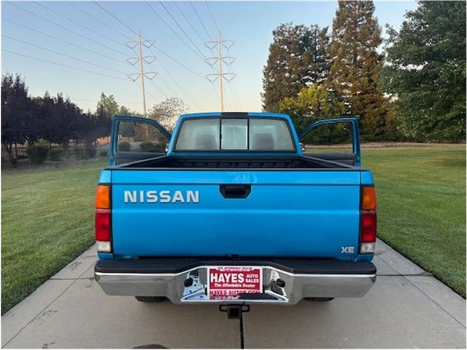 1997 Nissan Frontier 1st Gen - Image 17 of 17