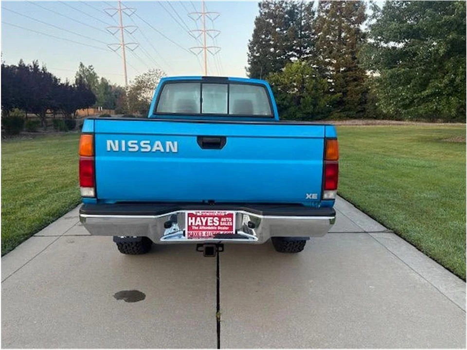 1997 Nissan Frontier 1st Gen - Image 4 of 17