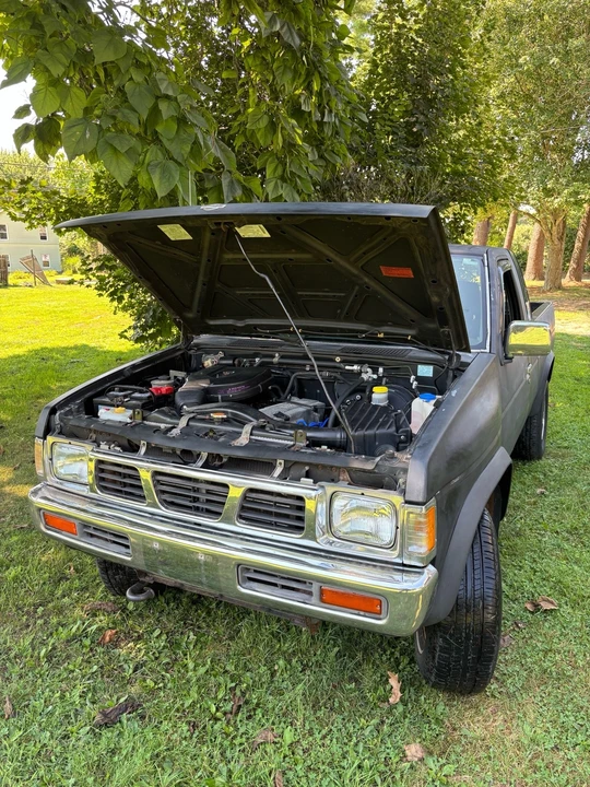 1997 Nissan Frontier 1st Gen - Image 3 of 31