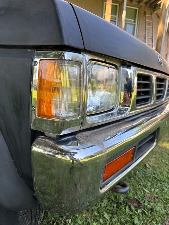 1997 Nissan Frontier 1st Gen - Image 19 of 31