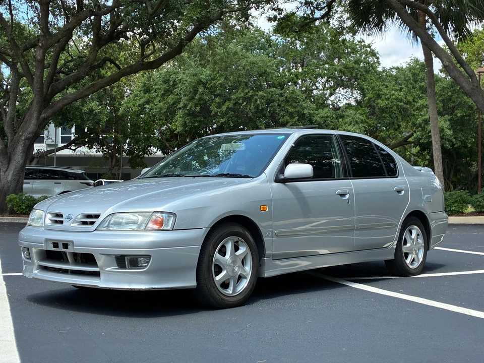 1997 Nissan Primera 2nd Gen - Image 11 of 31