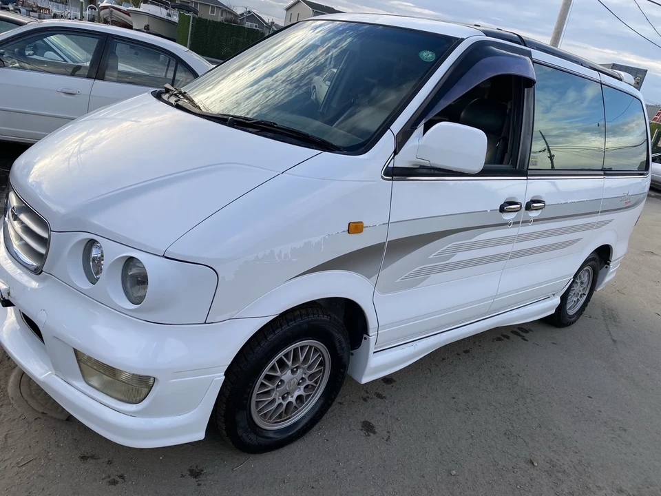 1997 Nissan Quest - Image 9 of 21