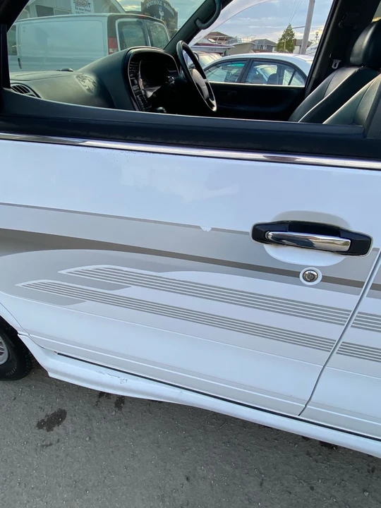 1997 Nissan Quest - Image 12 of 21