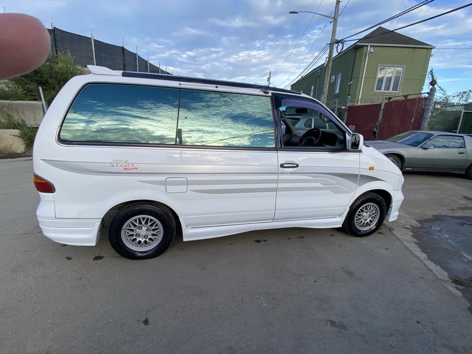 1997 Nissan Quest - Image 3 of 21