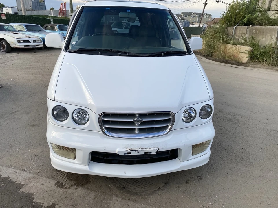 1997 Nissan Quest - Image 11 of 21