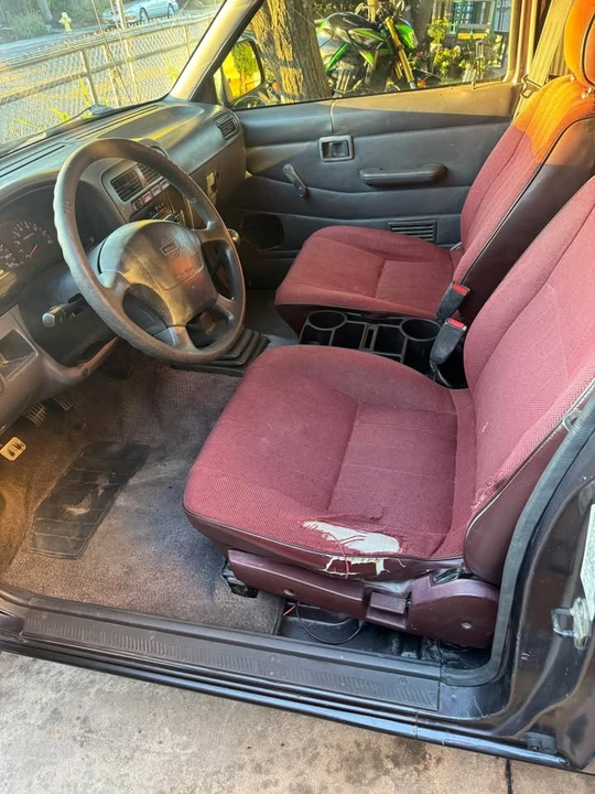 1997 Nissan Frontier 1st Gen - Image 6 of 7