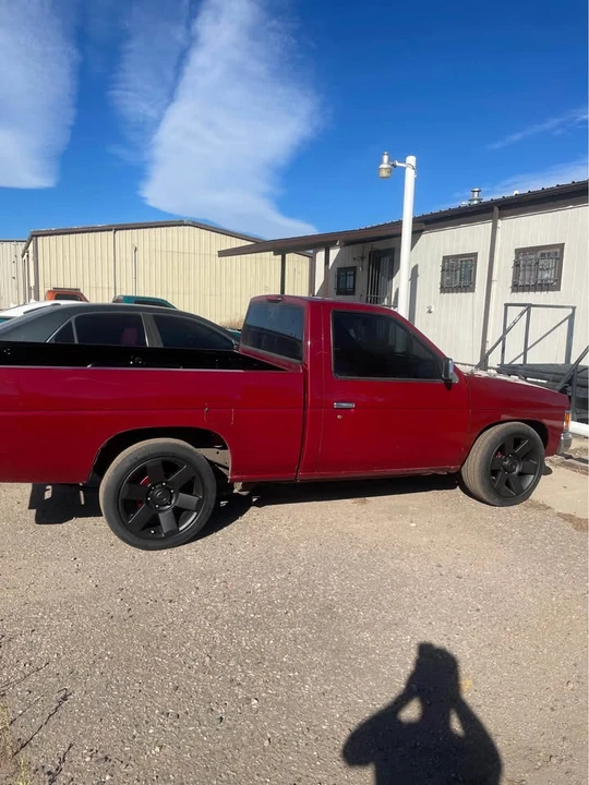 1997 Nissan Frontier 1st Gen - Image 6 of 6