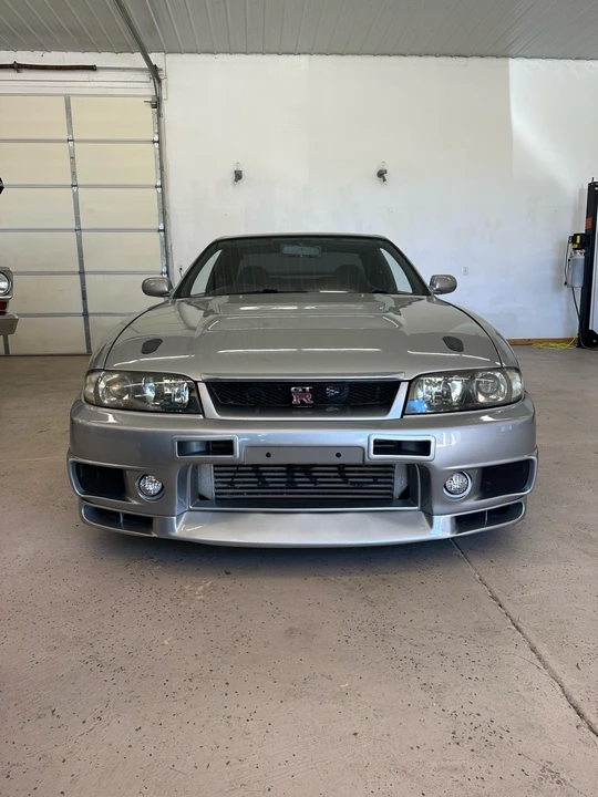 1997 Nissan R33 Skyline 9th Gen - Image 2 of 21