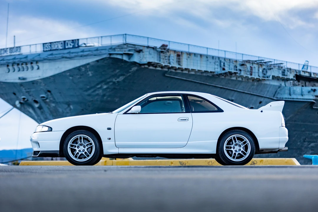 1997 Nissan R33 Skyline GT-R 9th Gen - Image 15 of 31