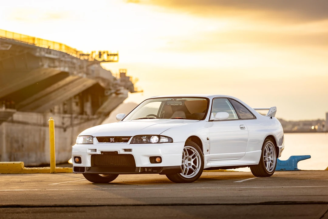 1997 Nissan R33 Skyline GT-R 9th Gen - Image 11 of 31
