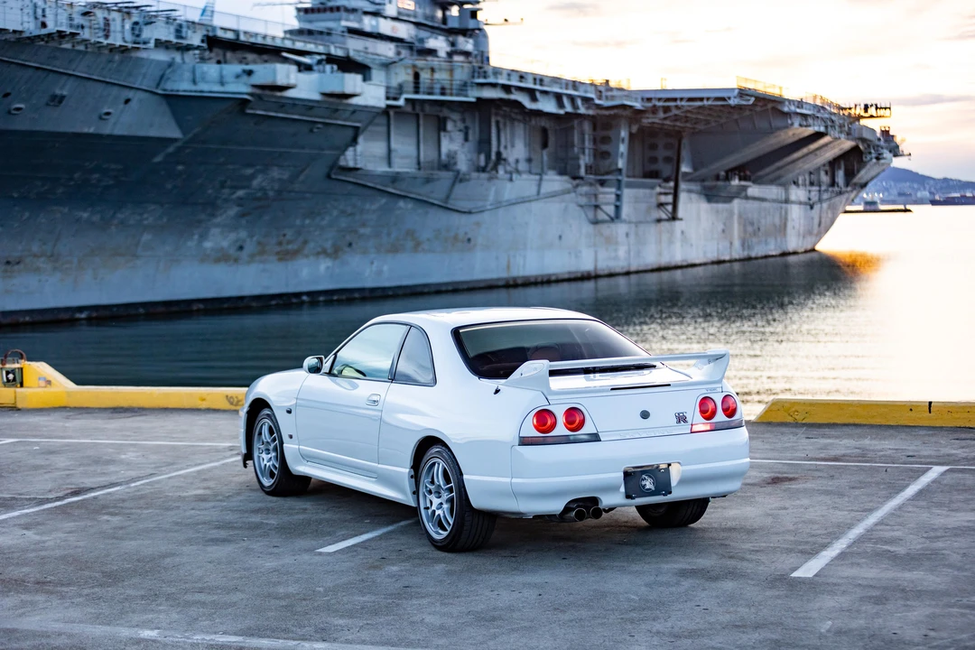 1997 Nissan R33 Skyline GT-R 9th Gen - Image 17 of 31