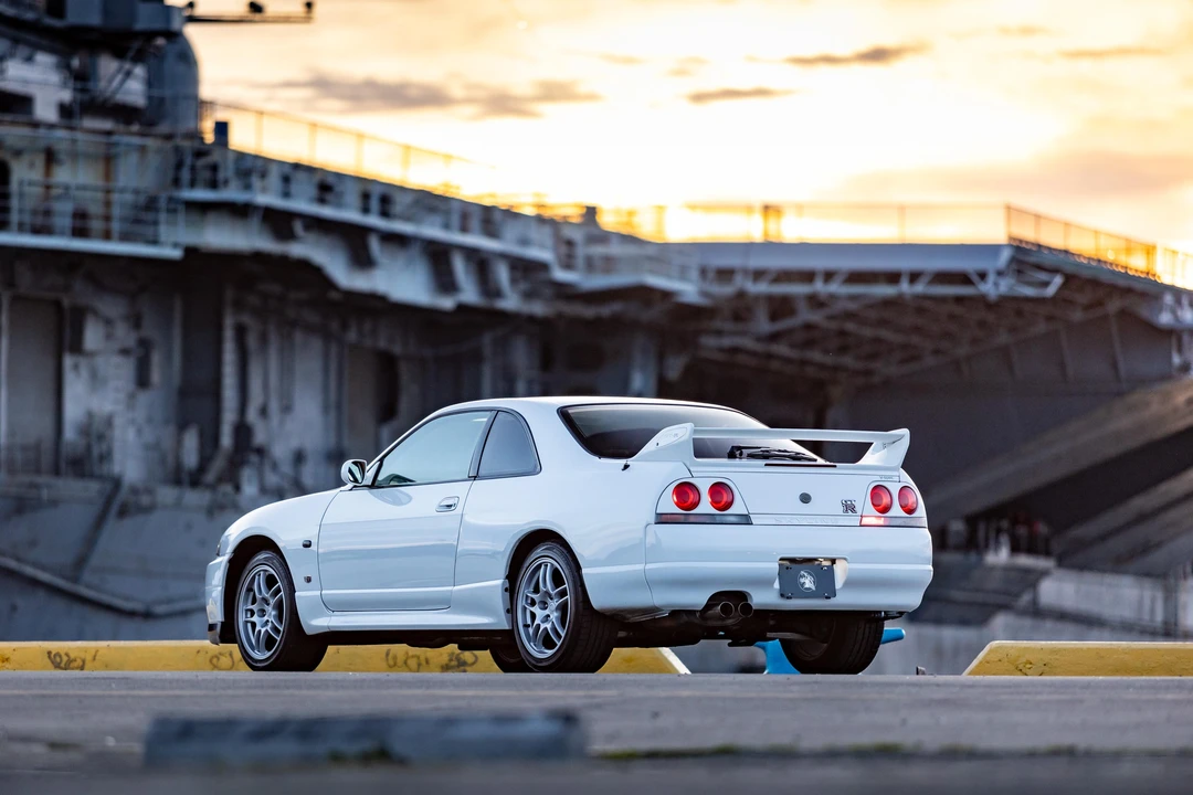 1997 Nissan R33 Skyline GT-R 9th Gen - Image 16 of 31