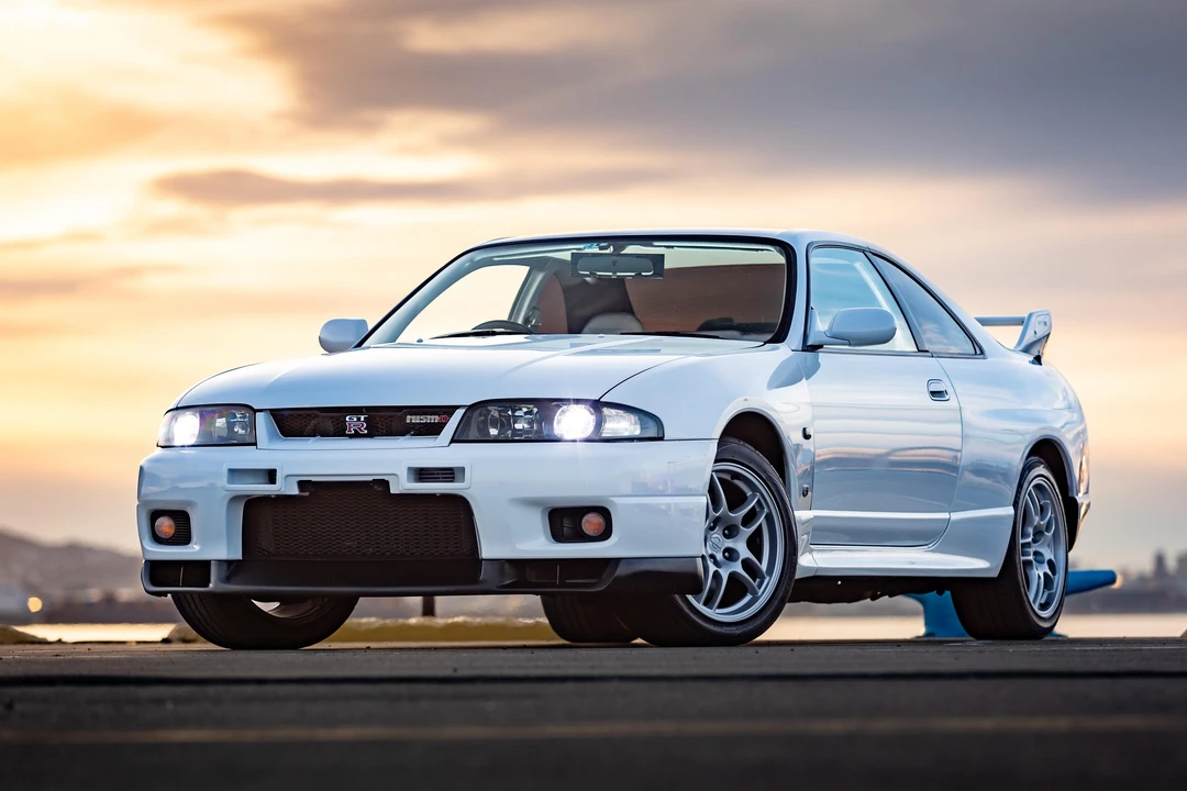 1997 Nissan R33 Skyline GT-R 9th Gen - Image 10 of 31