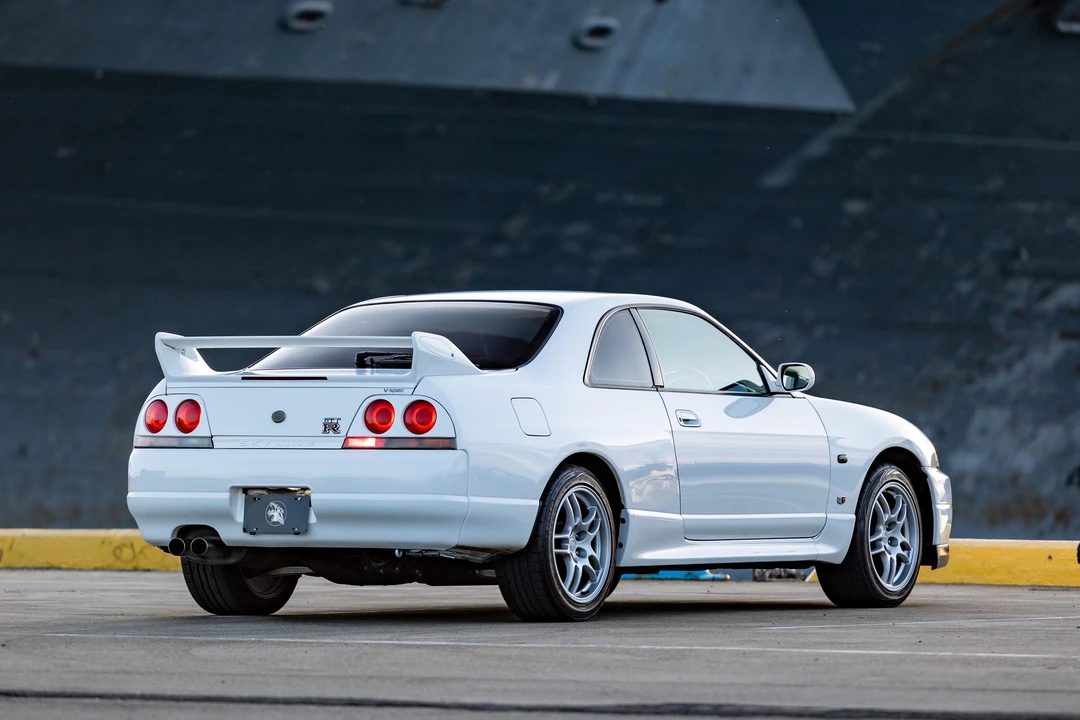 1997 Nissan R33 Skyline GT-R 9th Gen - Image 26 of 31