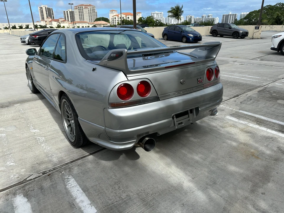1997 Nissan R33 Skyline GT-R 9th Gen - Image 25 of 31