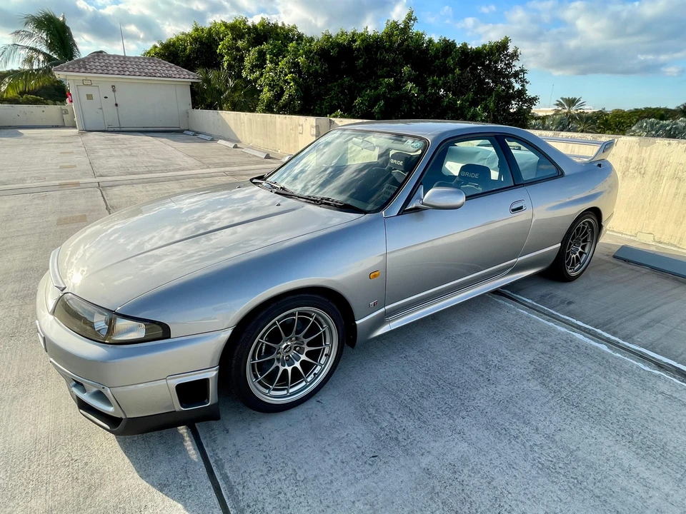 1997 Nissan R33 Skyline GT-R 9th Gen - Image 15 of 31
