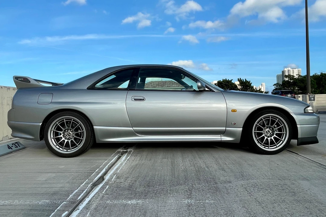1997 Nissan R33 Skyline GT-R 9th Gen - Image 3 of 31
