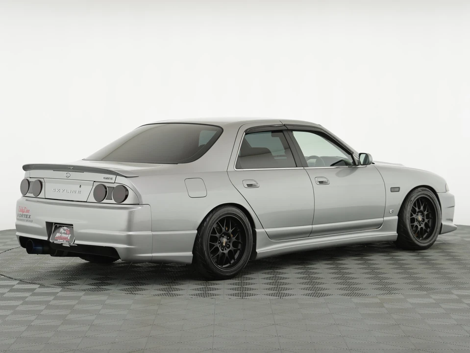 1997 Nissan R33 Skyline 9th Gen - Image 10 of 31