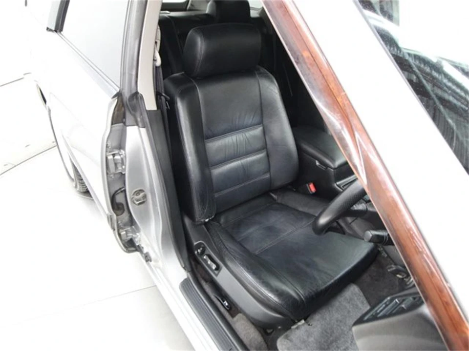 1997 Nissan Stagea 1st Gen - Image 16 of 31