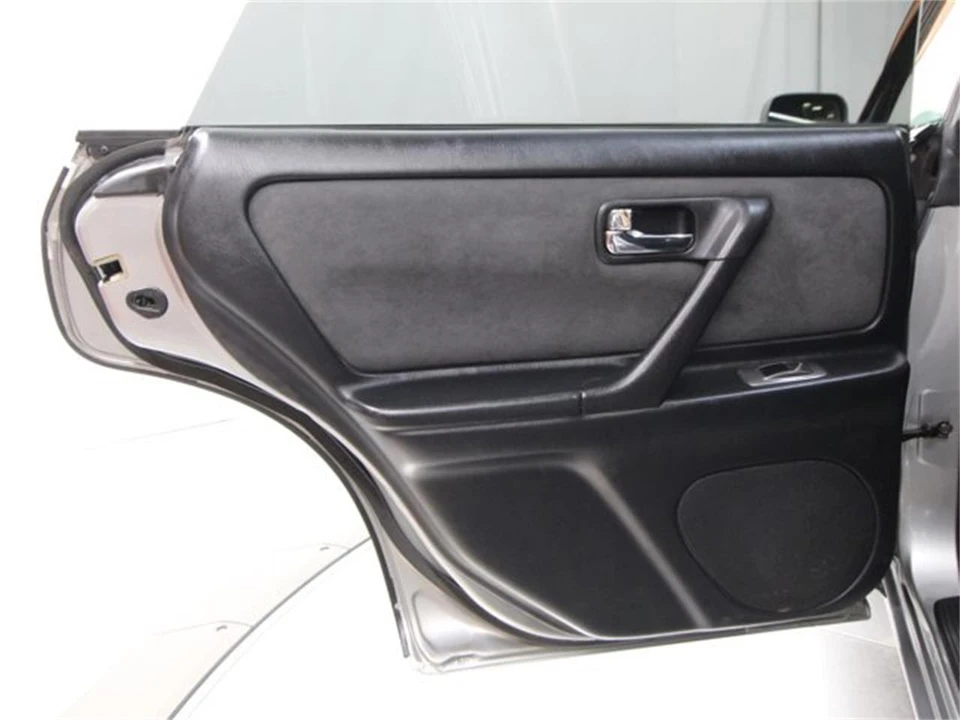 1997 Nissan Stagea 1st Gen - Image 20 of 31