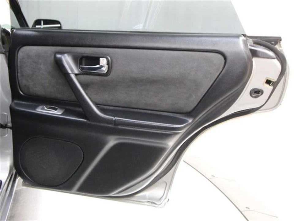 1997 Nissan Stagea 1st Gen - Image 23 of 31