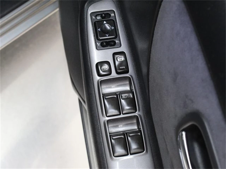 1997 Nissan Stagea 1st Gen - Image 24 of 31